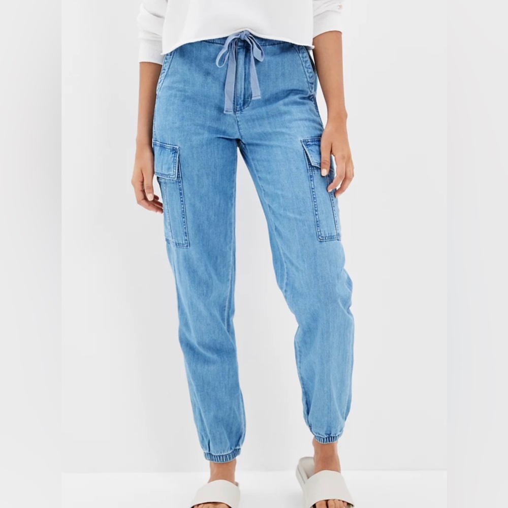 (NWT) AE Baggy Cargo Jogger